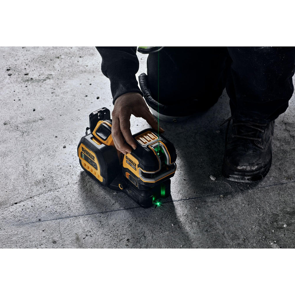DEWALT 20V MAX Laser Level