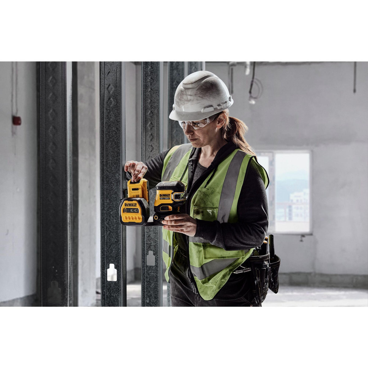 DEWALT 20V MAX Laser Level